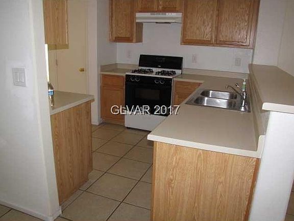 3rd image of 6530 Ozzie Harriet Ave Unit 103