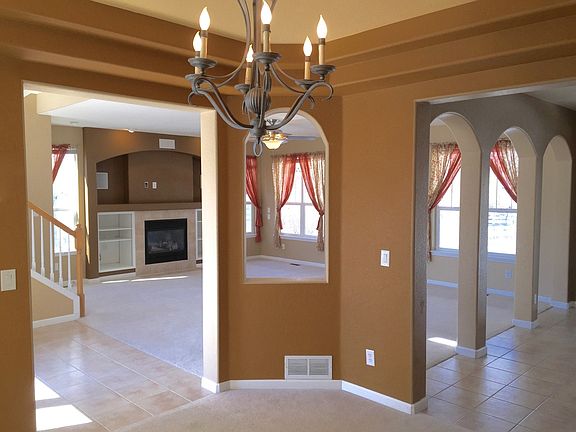5th image of 117 N Coolidge Way