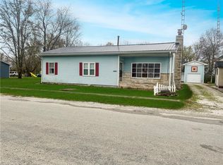 102 E Trilla Rd, Trilla, IL 62469