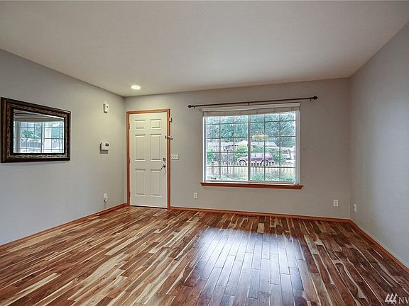 4th image of 11705 2nd Dr SE Unit A