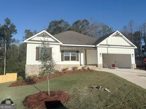 213 Hampton Chase, Perry, GA 31069