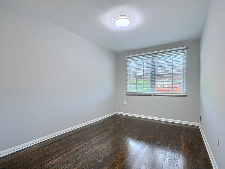 7842 Saint Boniface Ln — Photo 16
