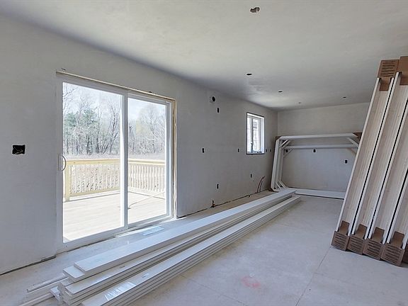 3rd image of 44 44.5 Allen Rd