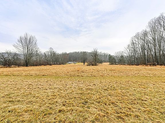 3rd image of 931 Darlington Rd