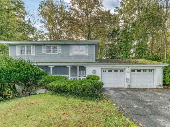 15265 Wilderness Rd, Bristol, VA 24202