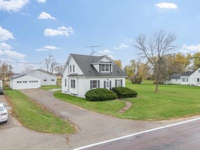 8727 SW 37th Ave, Hope, MN, 56046