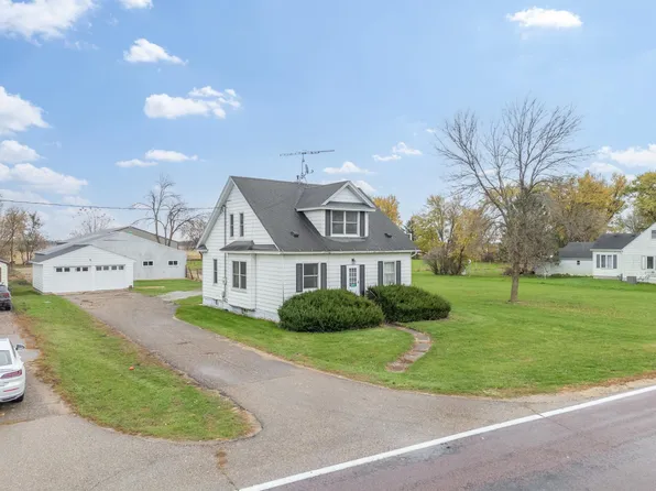 8727 SW 37th Ave, Hope, MN 56046