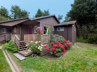 20007 Hanson Rd, Fort Bragg, CA 95437