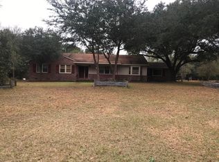 271 Breezie Hill Rd, Allendale, SC 29810