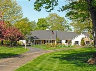 6981 S Lane Rd, Waite Hill, OH 44094