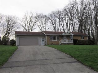 4440 Old Mercer Rd, Volant, PA 16156