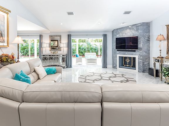 Open Area/TV Viewing