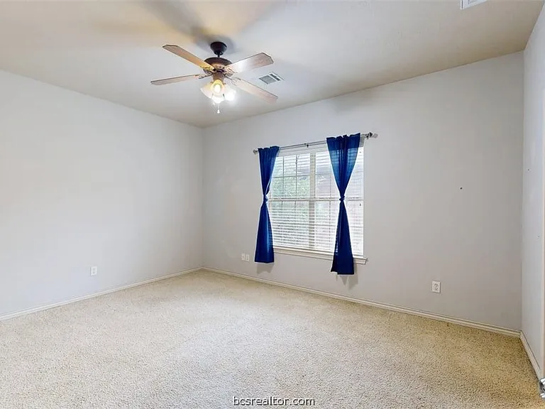 332 Forest Dr — Photo 21
