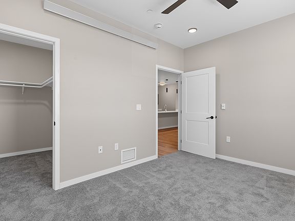 3rd image of 4908 5th St #117