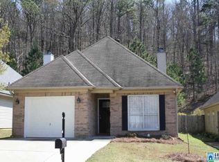 4088 Forest Lakes Rd, Sterrett, AL 35147