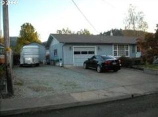 854 NE Jenny Ln, Myrtle Creek, OR 97457