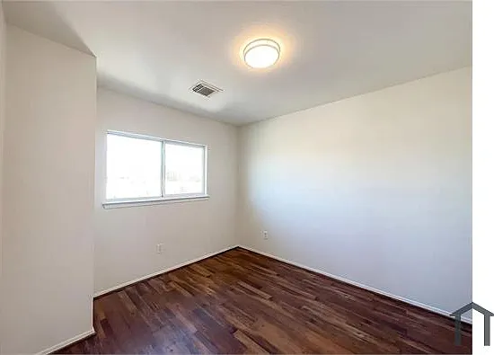 6434 Provident Green Dr — Photo 12