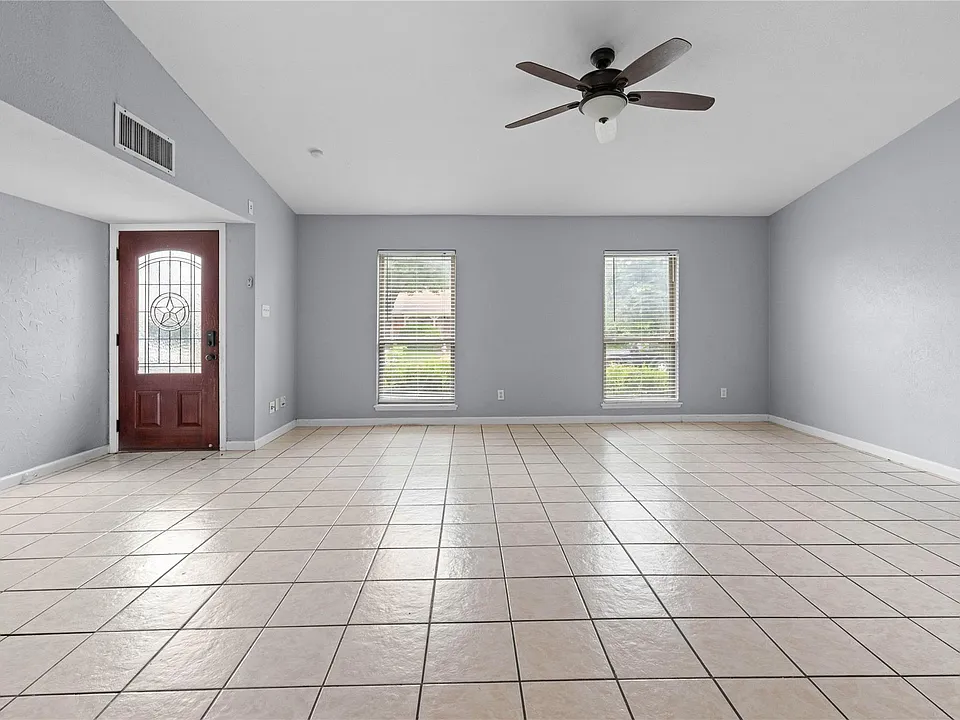 1105 Joshua Tree Dr
