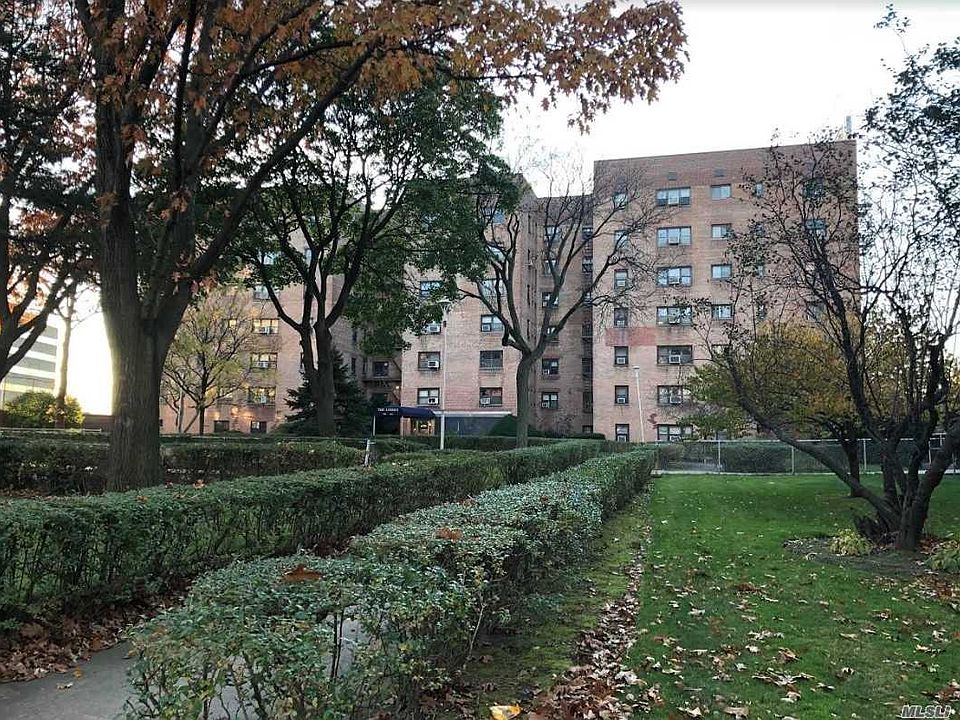 1st image of 29-30 137th St #5A