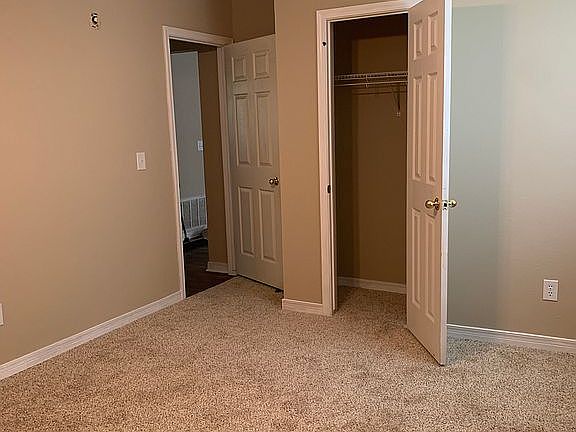 Front bedroom (from inside)