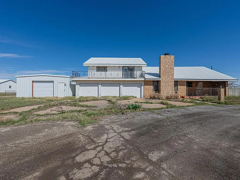 6084 W Dunn St — Photo 2