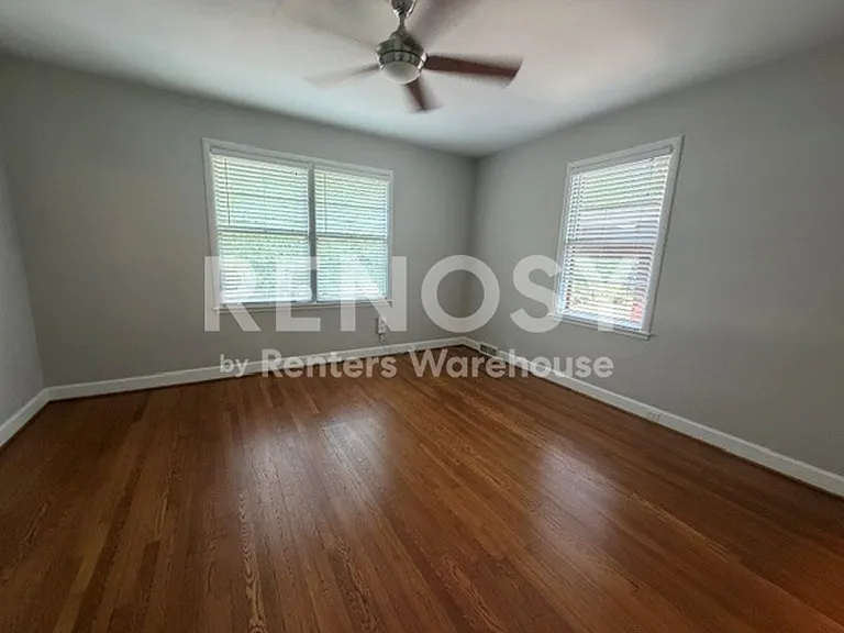 1020 Anderson St — Photo 28