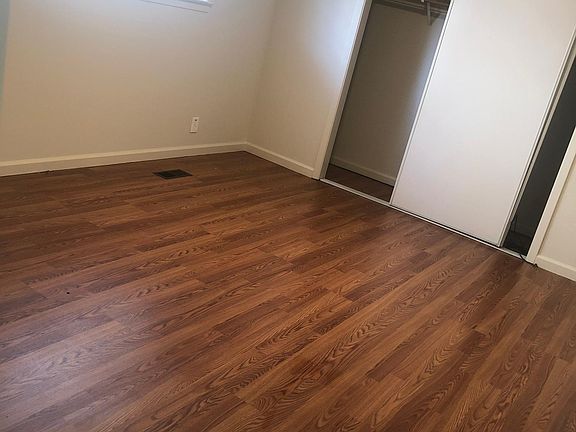 4th image of 714 Opal Dr APT 2