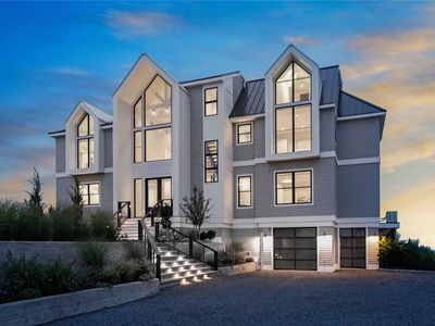 20 Cove Ln, Westhampton Beach, NY, 11978