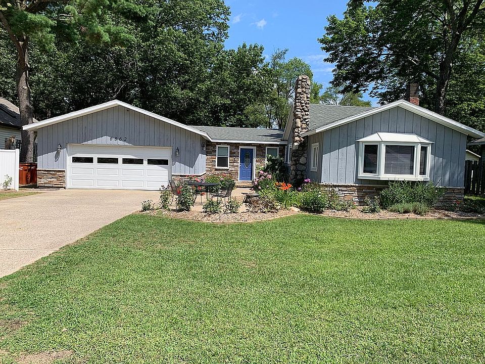 1st image of 6862 Goldenrod Dr NE