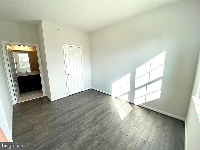 18250 Thunderbolt Rd — Photo 5