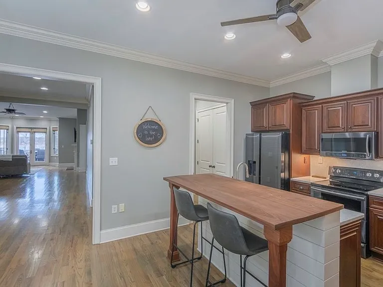 122 Regatta Dr — Photo 16