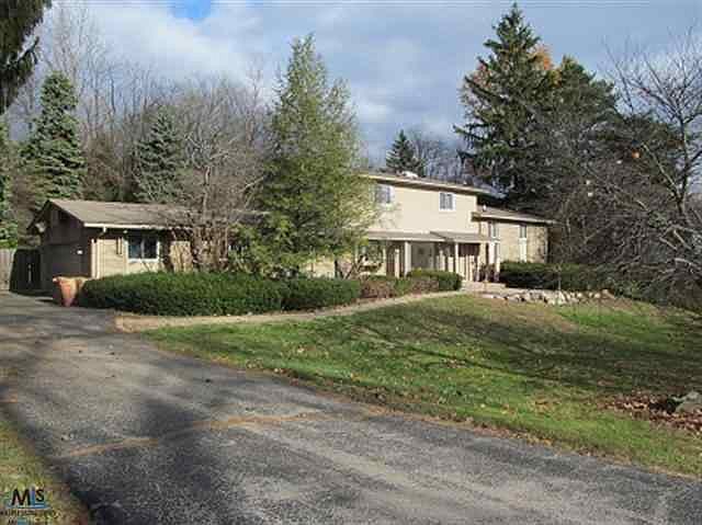1st image of 6819 W Knollwood