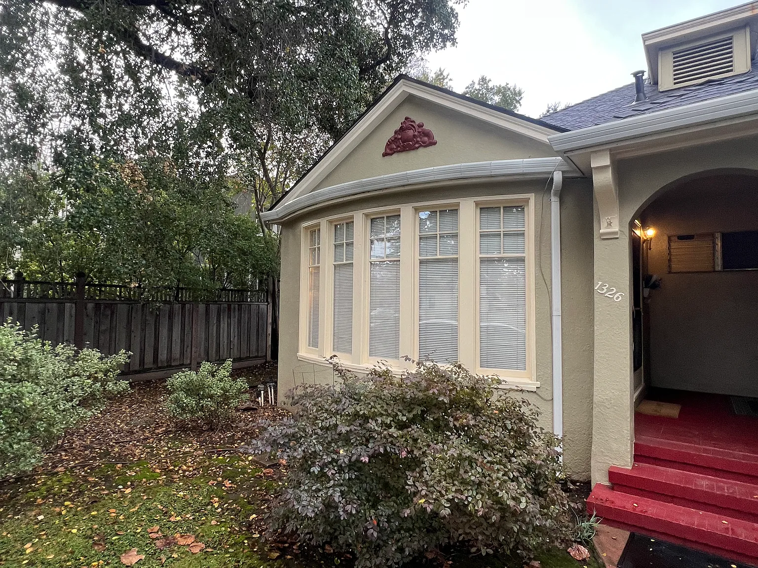 1326 Hopkins Ave — Photo 1