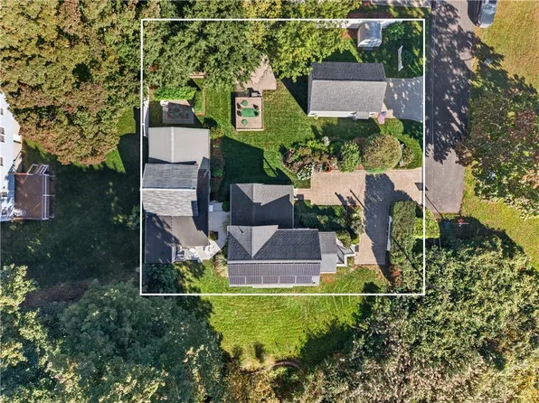 17 Sidney Ave, Warwick, RI 02818