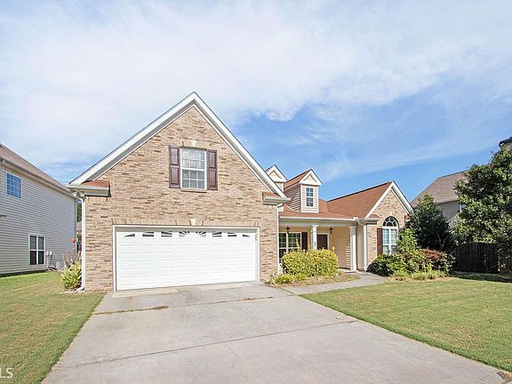3rd image of 515 Millbrook Village Dr