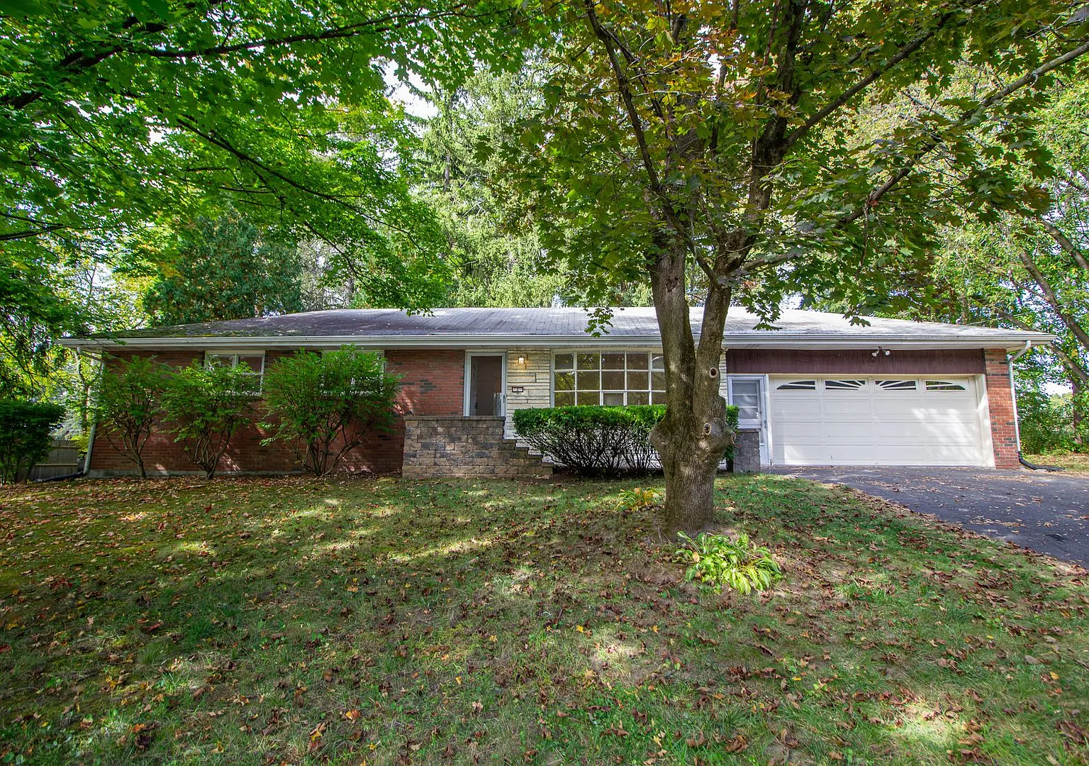 3 BR 1 BA Home in Latham - North Colonie Schools — Photo 1