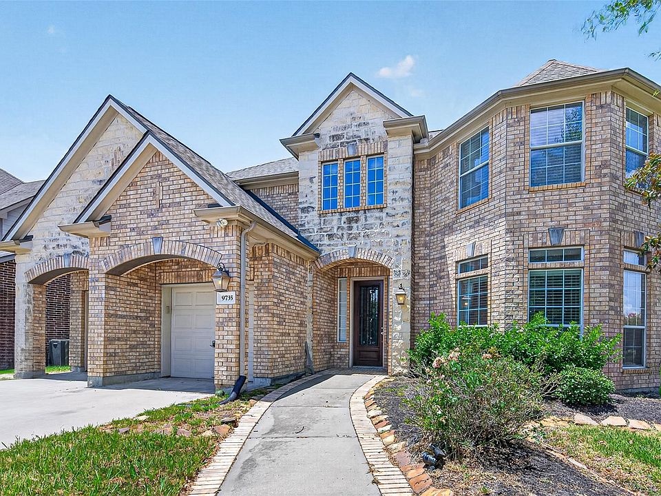1st image of 9735 Lansing Meadows Dr