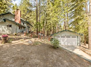 2076 Wilderness Rd, Running Springs, CA 92382