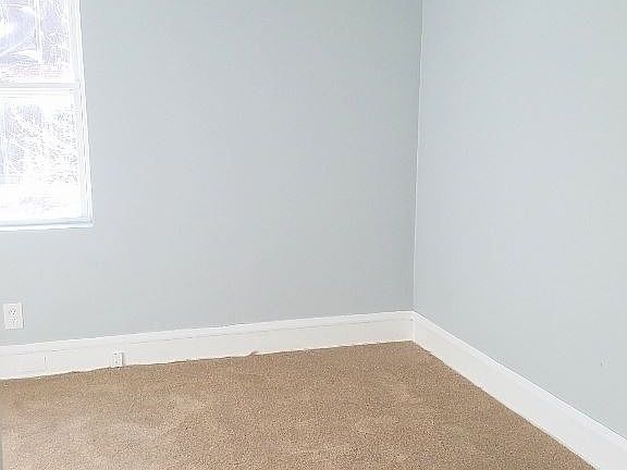 2nd image of 13813 Diana Ave