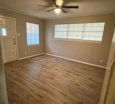 3rd image of 41 Linwood Dr