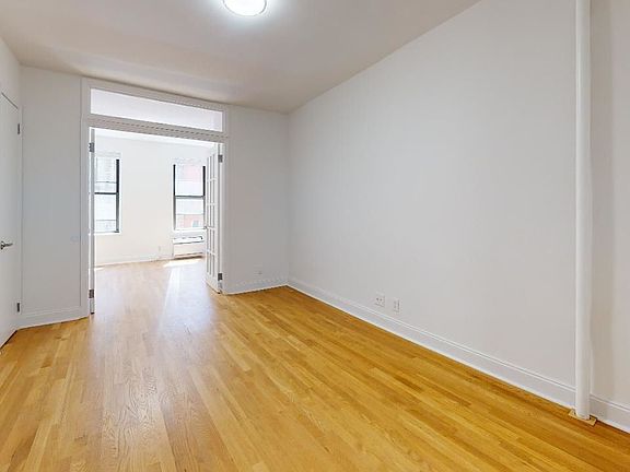 5th image of 224 E 81st St #2C
