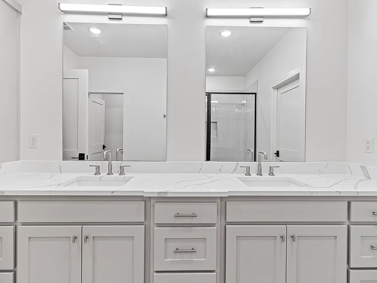 6858 Lazy Vale Ct #200 — Photo 8