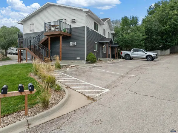 1311 Carolyn Ct, Rapid City, SD 57701