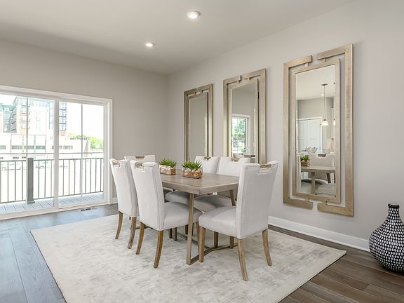 Mendelssohn Rear Entry