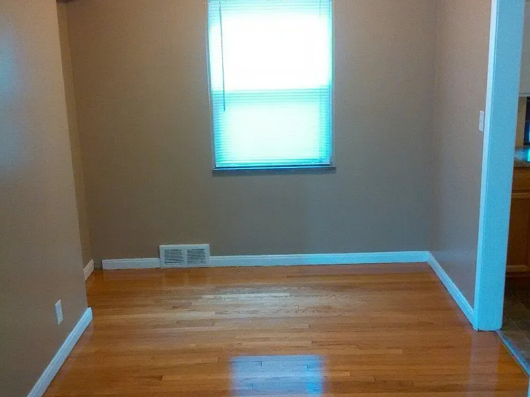 8631 W Outer Dr — Photo 2