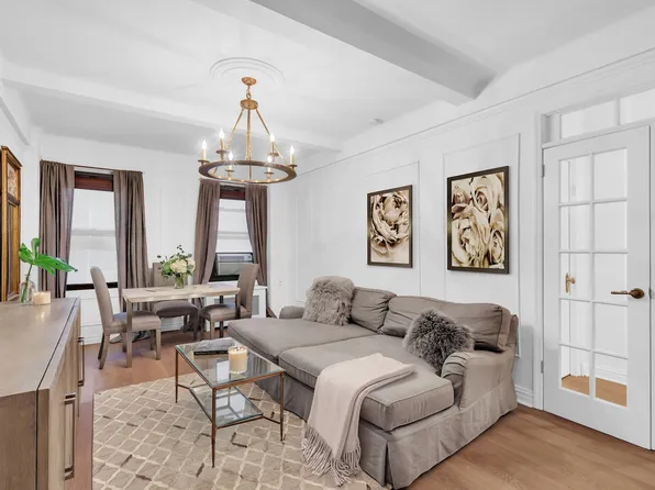 142 East 49th Street image 1 of 6