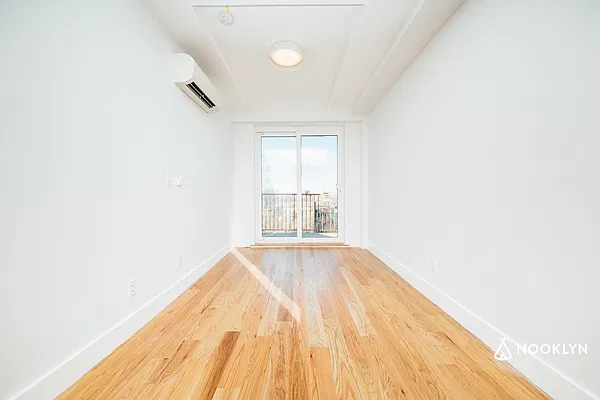 Rented by Nooklyn NYC LLC | media 35