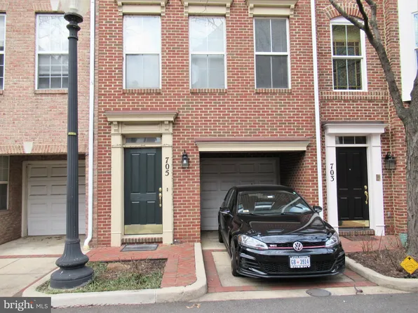 705 Capitol Square Pl SW, Washington, DC 20024