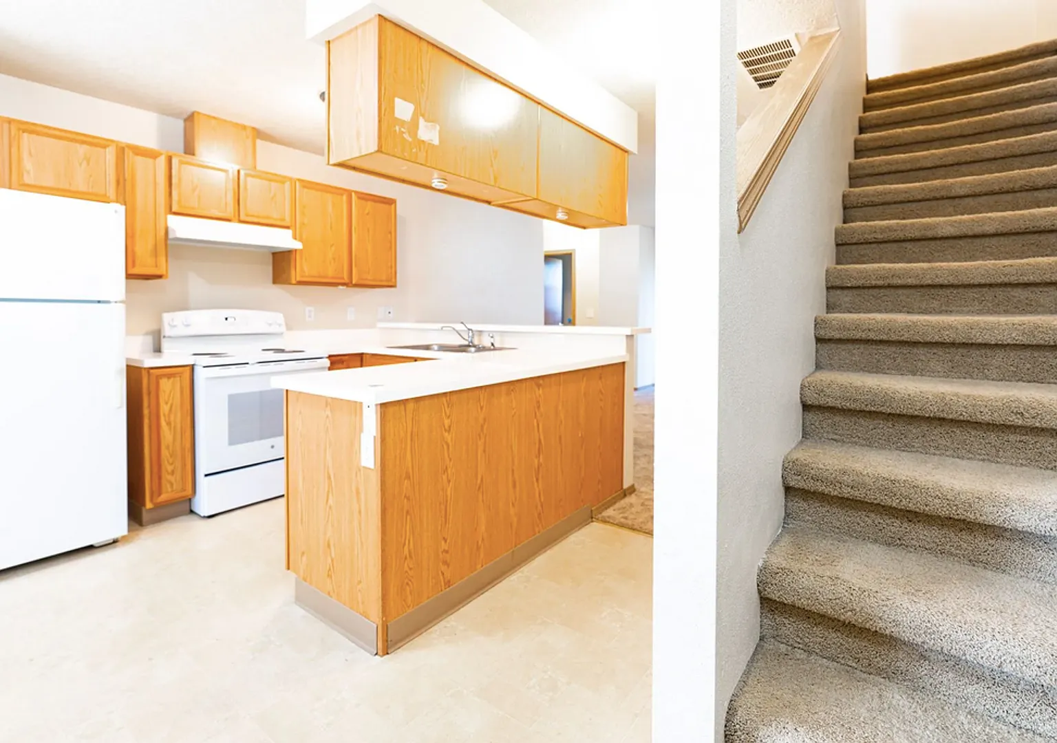 Rare 2 X 1.5 Townhome Availble in October — Photo 1