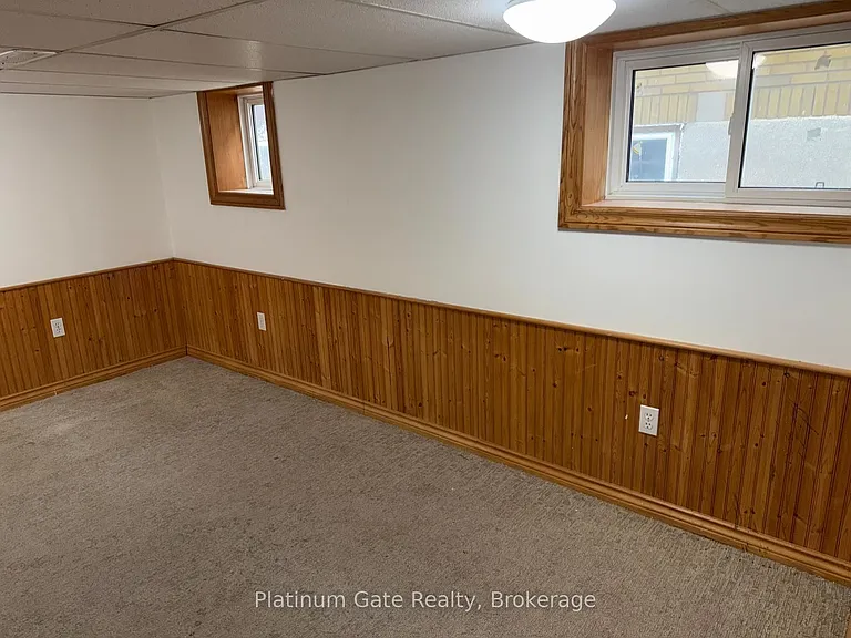 1282 York St — Photo 21